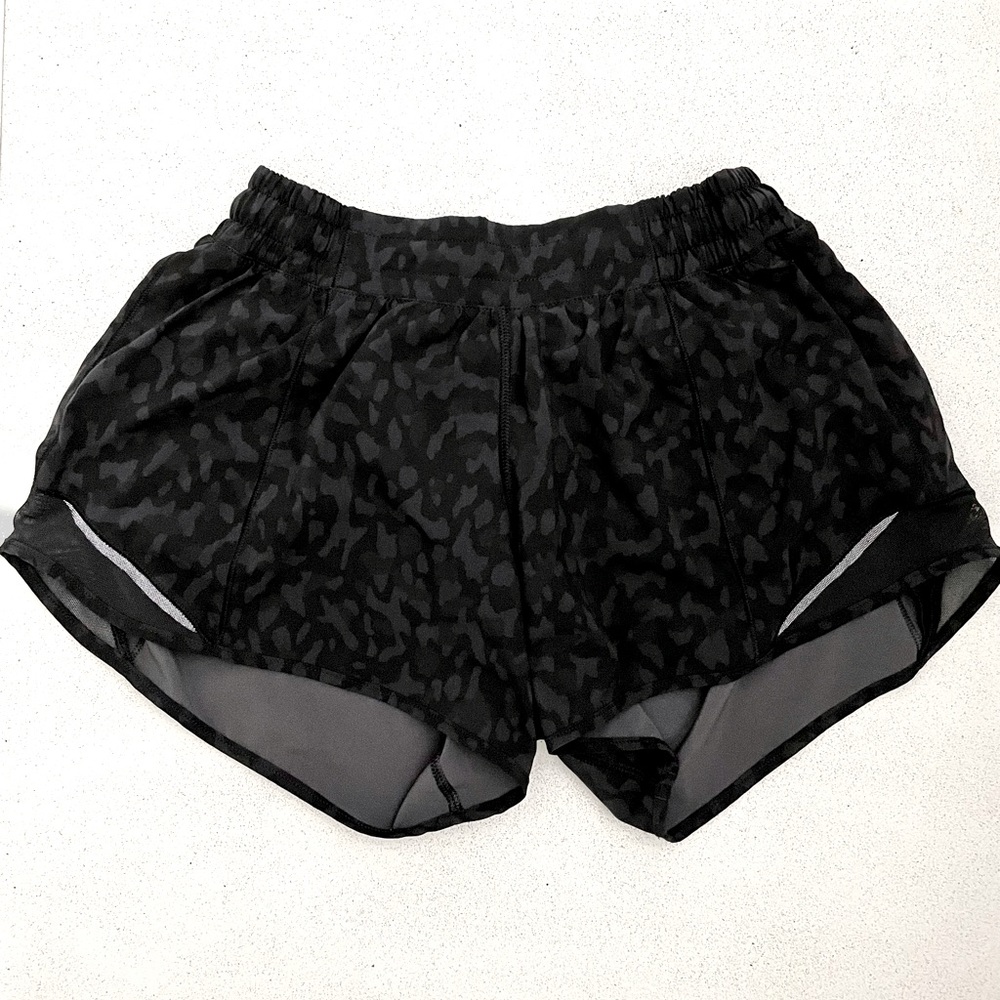 Lululemon Hotty Hot Shorts, Black Leopard Print
